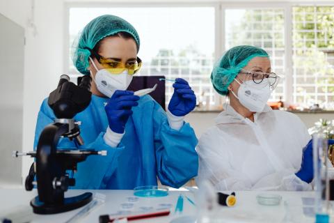 Генетические ДНК исследования в Киеве, медицинские центры Медикал Геномикс Украина - проверьте, что скрыто в ваших генах